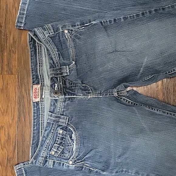 #25 Women's no boundaries jeans - Picture 2 of 8